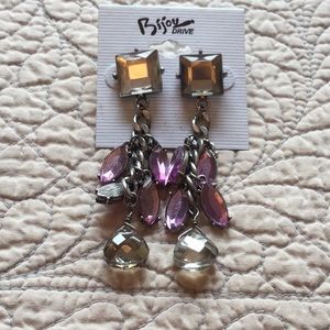 Bijou Drive earrings NWOT
